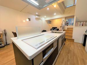 中古マンション 文京区本駒込２丁目７-１７ 都営三田線千石駅 109800000