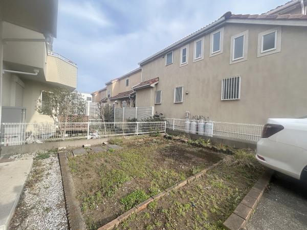 日野市三沢　中古戸建 庭