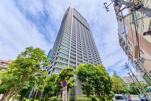 中古マンション 東京都港区芝１丁目 JR山手線浜松町駅 1億8,500万円