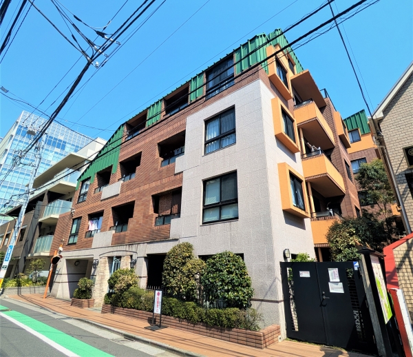 中古マンション 東京都新宿区大京町 丸の内線四谷三丁目駅 8,980万円