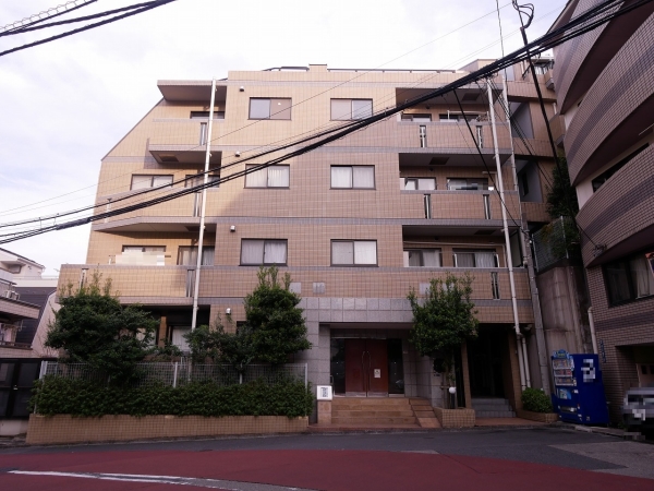 中古マンション 東京都新宿区戸山１丁目 都営大江戸線若松河田駅 8,680万円