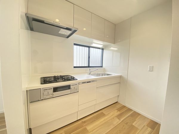 中古テラス 兵庫県伊丹市北伊丹７丁目 JR福知山線北伊丹駅 2,480万円