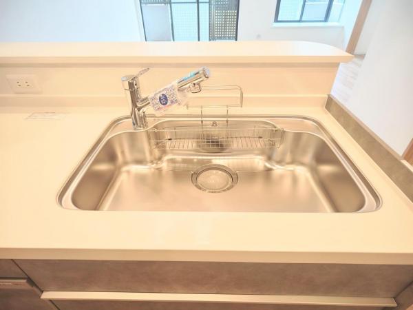 ルネ東寺尾中台 