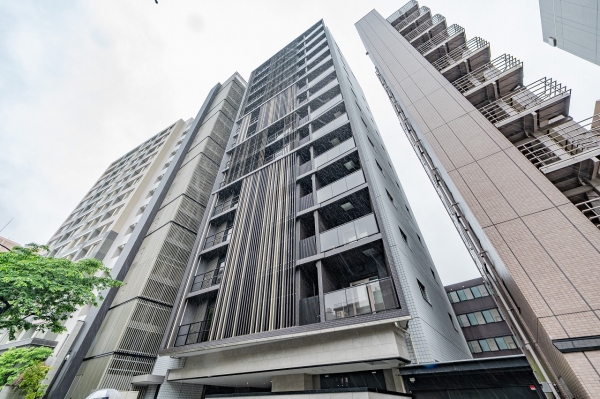 中古マンション 東京都渋谷区広尾１丁目 JR山手線恵比寿駅 9,498万円