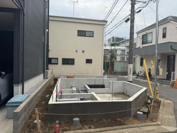 新築戸建 中野区中野１丁目 JR中央・総武線中野駅 8,380万円