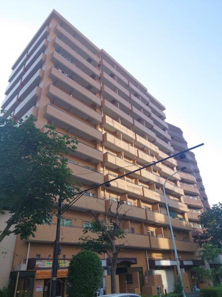 ダイアパレス御苑前 外観写真