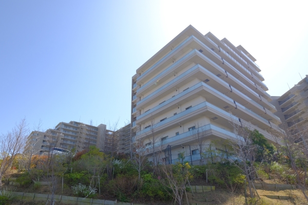 中古マンション 大阪府吹田市千里丘北 JR東海道本線（米原〜神戸）千里丘駅 3,680万円