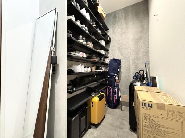 北区大淀南3丁目　中古戸建 玄関