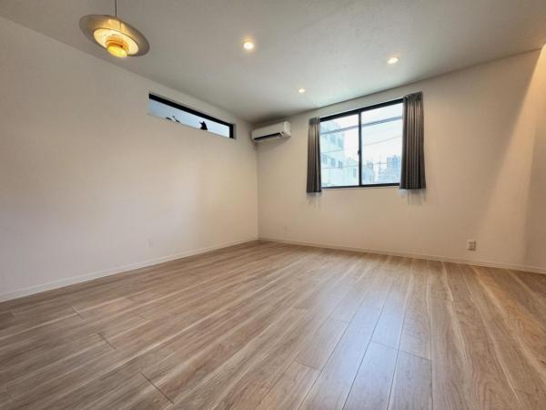 北区大淀南3丁目　中古戸建 リビングダイニング