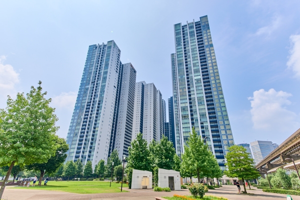 中古マンション 東京都港区港南４丁目 JR山手線品川駅 1億8,300万円