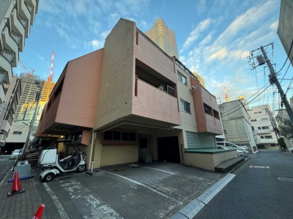 中古マンション 東京都港区麻布台3丁目 南北線麻布十番駅 1億5,800万円