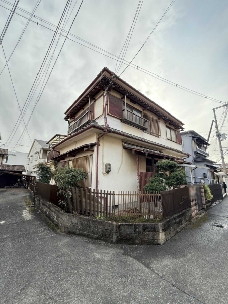 土地 大阪府高槻市真上町１丁目 JR東海道本線（米原〜神戸）高槻駅 7,980万円