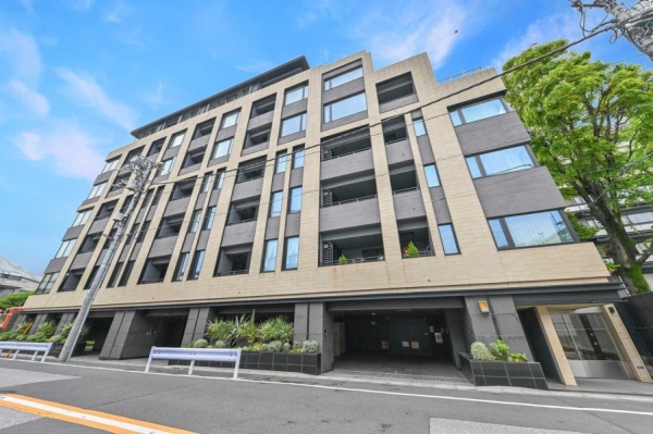 中古マンション 東京都渋谷区代々木３丁目 小田急線参宮橋駅 1億4,800万円