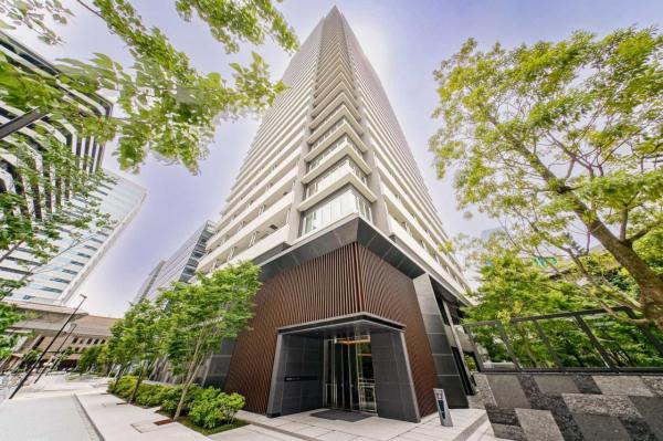 中古マンション 東京都港区海岸１丁目 JR山手線浜松町駅 2億6,000万円