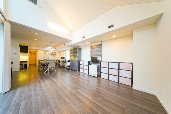 中古戸建 東京都目黒区柿の木坂2丁目 東急東横線学芸大学駅 2億4,800万円