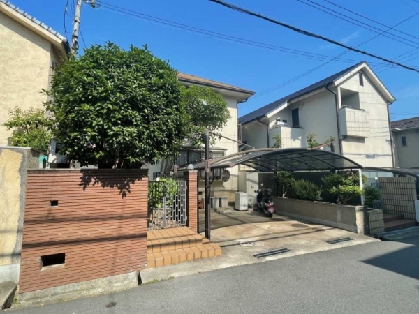 中古戸建 大阪府吹田市千里山西６丁目 阪急千里線千里山駅 7,000万円