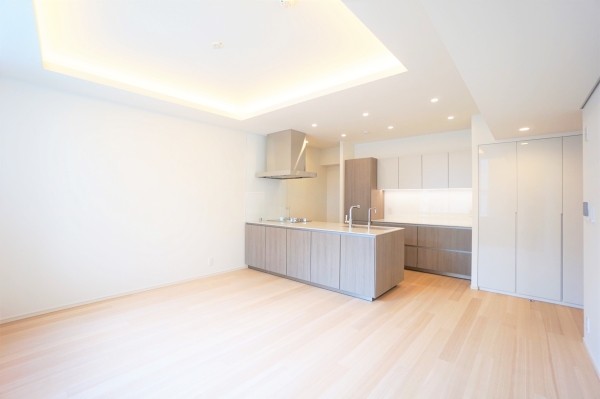 中古マンション 東京都千代田区三番町 半蔵門線半蔵門駅 4億2,800万円