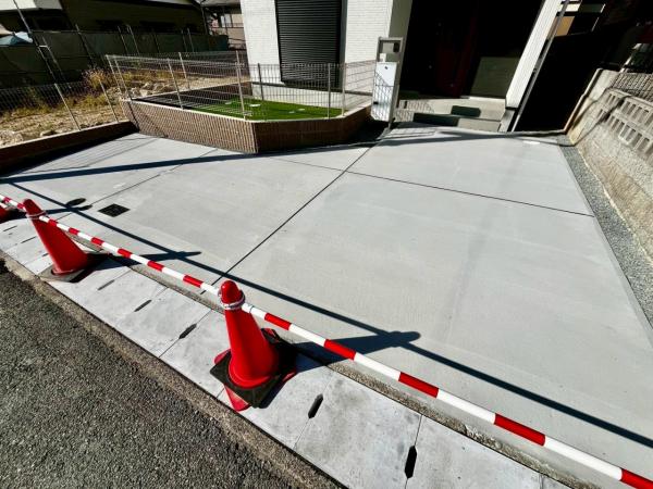 北区小倉台2丁目　２号棟 駐車場