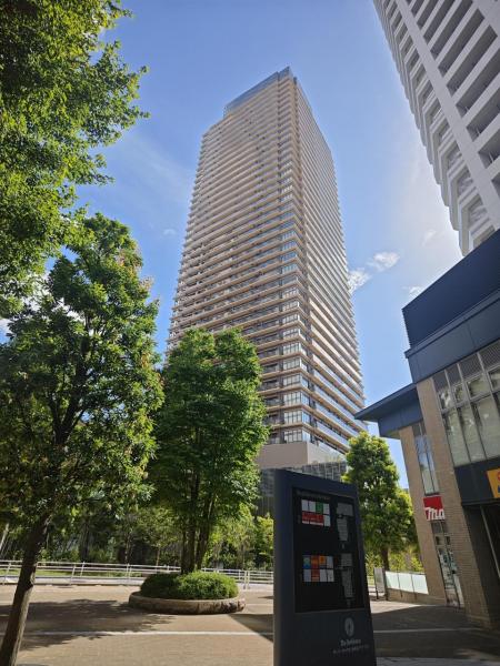 中古マンション 新宿区西新宿５丁目 都営大江戸線西新宿五丁目駅 1億1,800万円