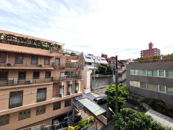 中古マンション 港区高輪4丁目 JR山手線品川駅 1億4,800万円