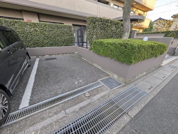 パークハイツ大宮宮原 敷地内駐車場