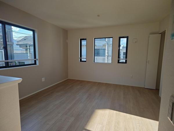 新築戸建 中野区中野1丁目 JR中央・総武線中野駅 1億999万円