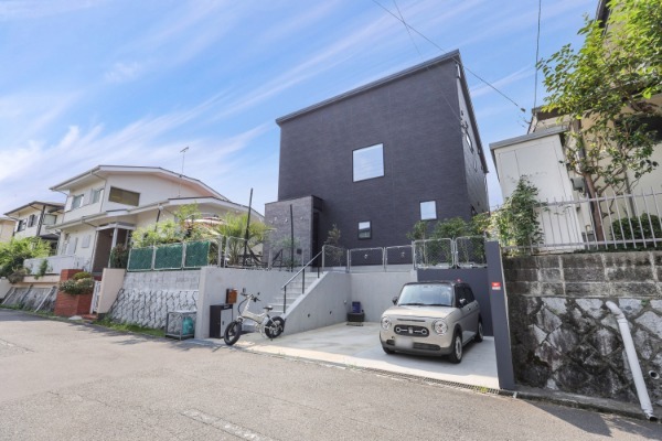 中古戸建 東京都日野市平山3丁目 京王競馬場線平山城址公園駅 7,300万円