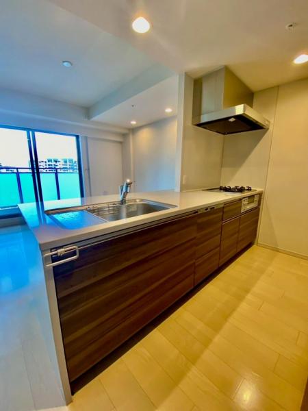 中古マンション 神戸市中央区加納町2丁目 JR東海道本線(米原〜神戸)三ノ宮駅 6,380万円