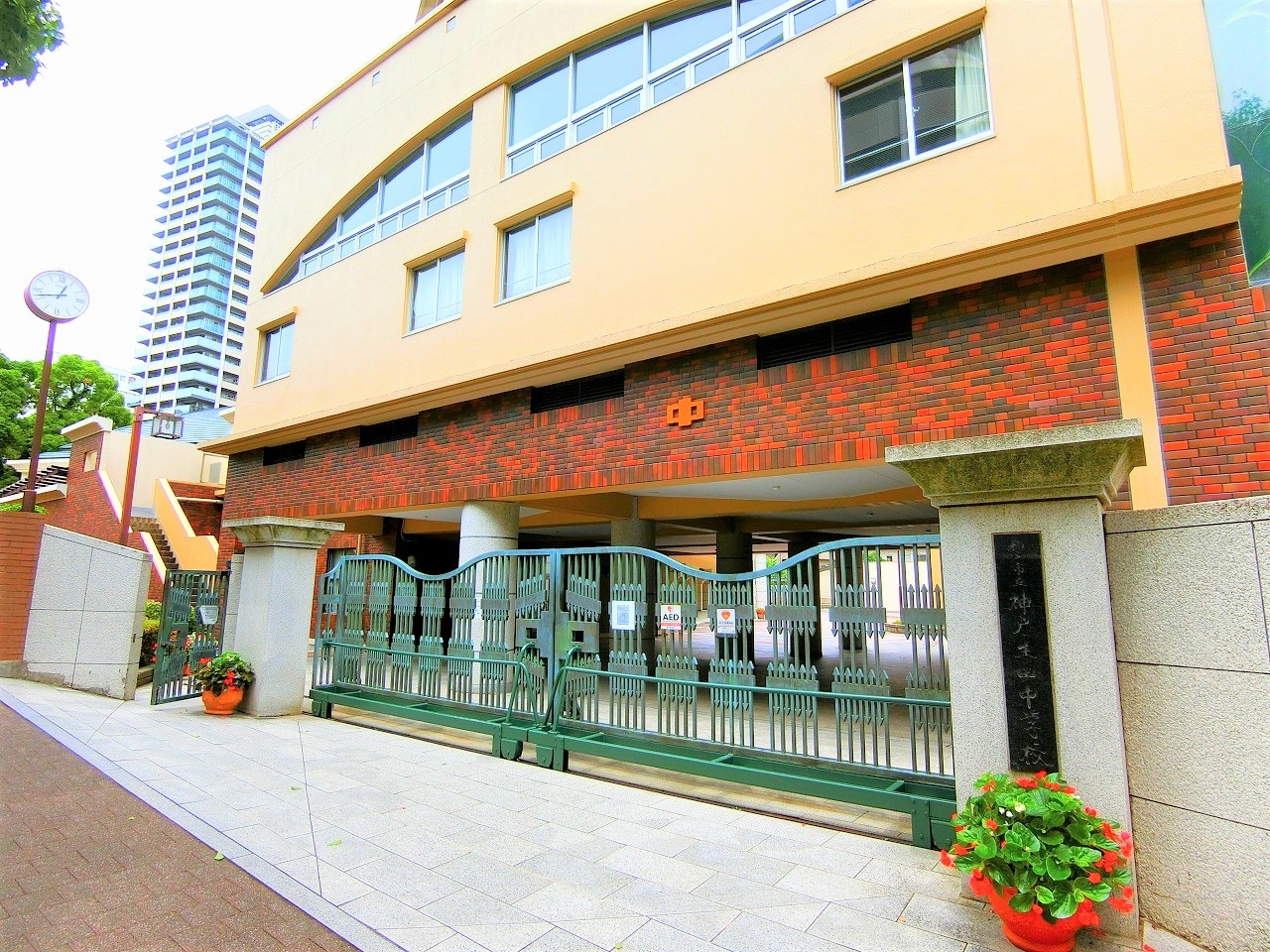 中古マンション 神戸市中央区加納町2丁目 JR東海道本線(米原〜神戸)三ノ宮駅 6,380万円