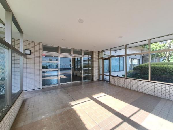 アル―サ北与野ノースピア上落合 エントランス（外）