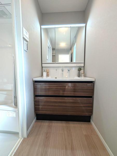 新築戸建 神戸市灘区灘南通6丁目 JR東海道本線(米原〜神戸)摩耶駅 6,580万円