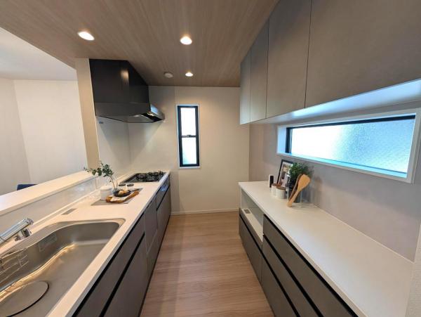 新築戸建 神戸市灘区灘南通6丁目 JR東海道本線(米原〜神戸)摩耶駅 6,580万円