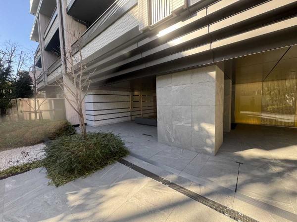 中古マンション 東京都府中市寿町1丁目 京王競馬場線府中駅 1億280万円