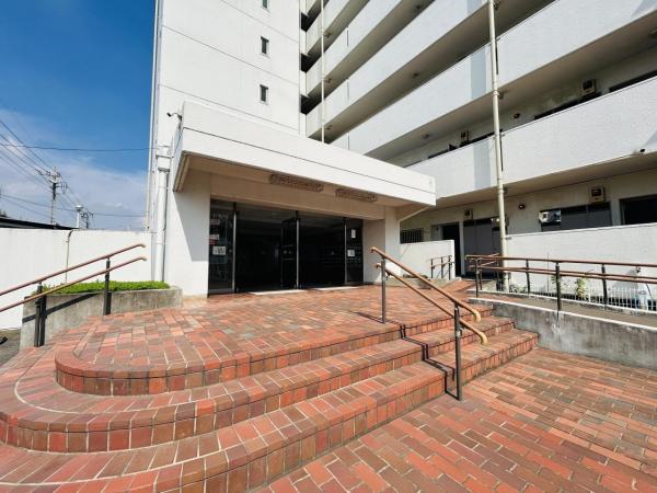 サンライズ伊奈 エントランス（外）