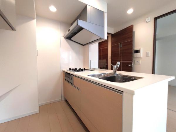 中古マンション 荒川区西日暮里2丁目 JR山手線西日暮里駅 4,980万円