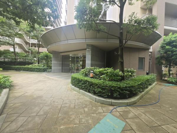 パークシティ大宮セントラルタワー エントランス（外）