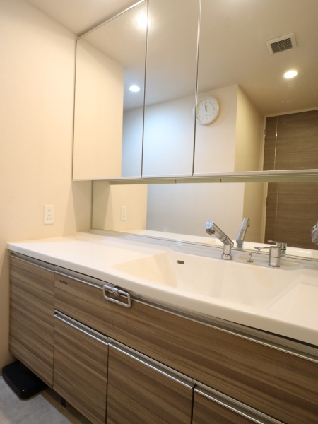 キングス夢咲シティひかりの街B棟 外観写真