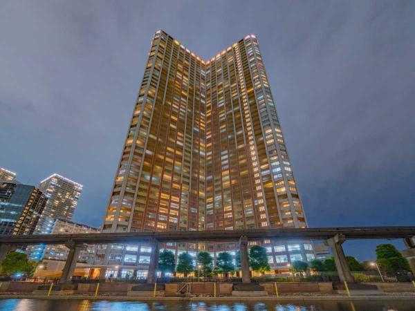 中古マンション 東京都港区芝浦４丁目 JR山手線田町駅 2億6,480万円