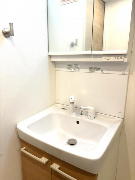 中古マンション 文京区本駒込2丁目 JR山手線駒込駅 5,200万円