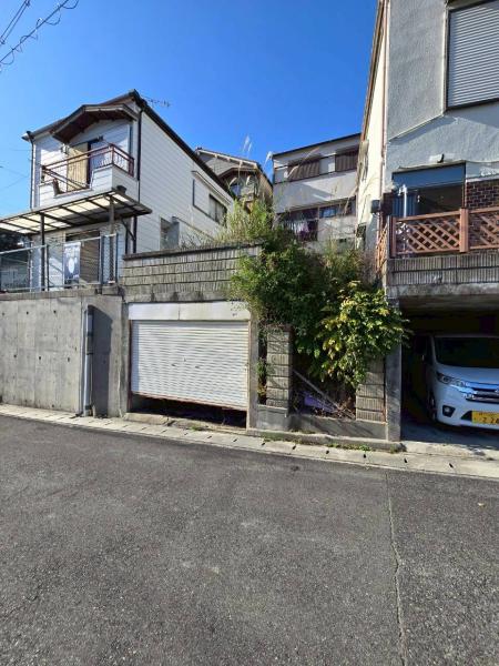 土地 神戸市北区有野町唐櫃 神戸電鉄有馬線大池駅 240万円