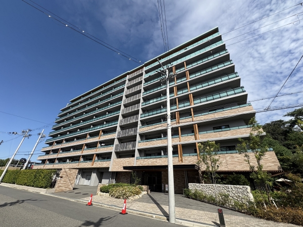 中古マンション 大阪府吹田市千里丘北 JR東海道本線(米原〜神戸)千里丘駅 5,180万円