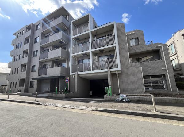 ヒルズ池尻東山公園 外観写真