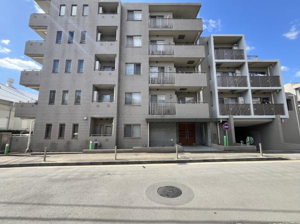 ヒルズ池尻東山公園 外観写真