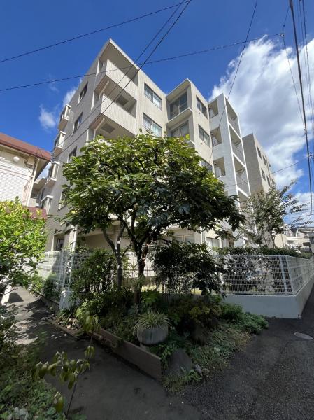 ヒルズ池尻東山公園 外観写真