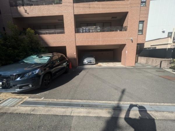 東急ドエル・アルス夕陽ヶ丘 駐車場