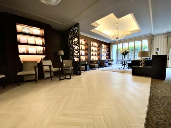 ファインフラッツ北浜 ロビー