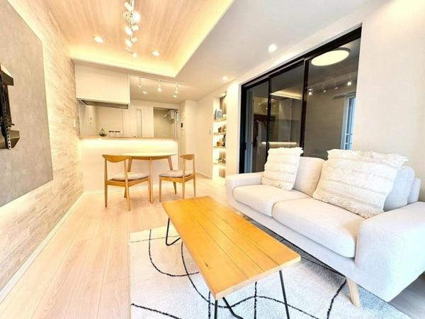 ジェイパーク渋谷イーストスクエア リビング