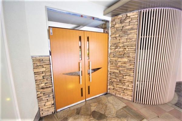 ジェイパーク渋谷イーストスクエア エントランスホール