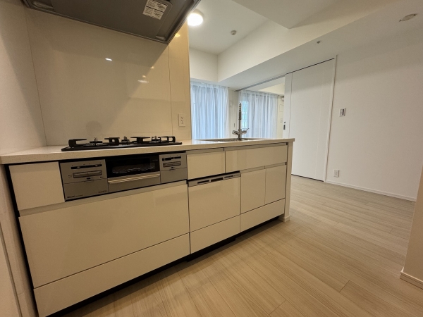 中古マンション 東京都港区浜松町2丁目 JR山手線浜松町駅 2億4,800万円