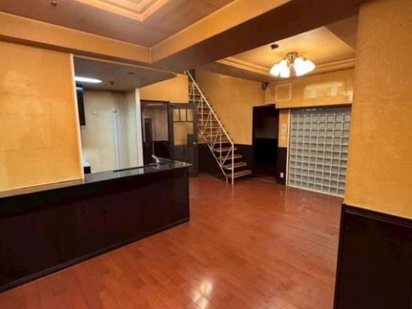 中古マンション 大阪市中央区谷町５丁目 大阪メトロ谷町線谷町六丁目駅 9,000万円